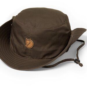NWT FjallRaven | Women’s Abisko Summer Hat - Dark Olive Size Small